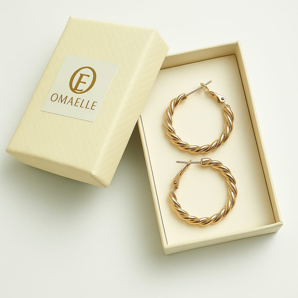 Boucles d’Oreilles Créoles Torsadées Dorées – OMAELLE